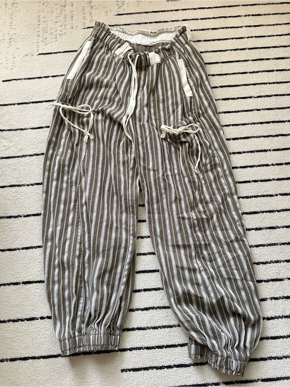 Eesome Striped Olive & White Drawstring Jogger Pants